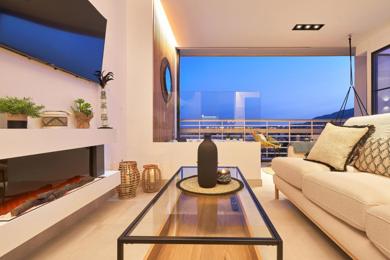 Pura Vida Luxury Apartment With Jacuzzi Torremolinos Eksteriør bilde