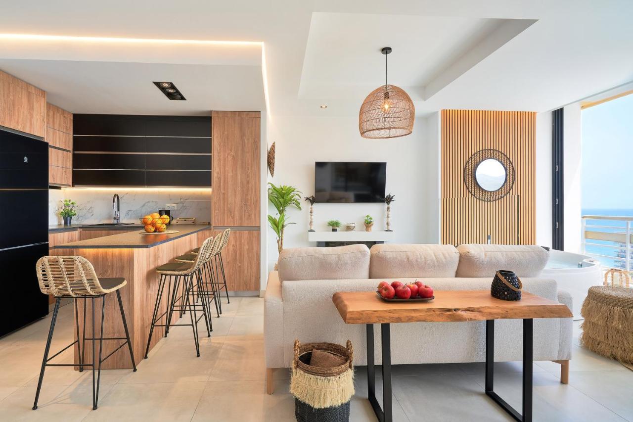 Pura Vida Luxury Apartment With Jacuzzi Torremolinos Eksteriør bilde