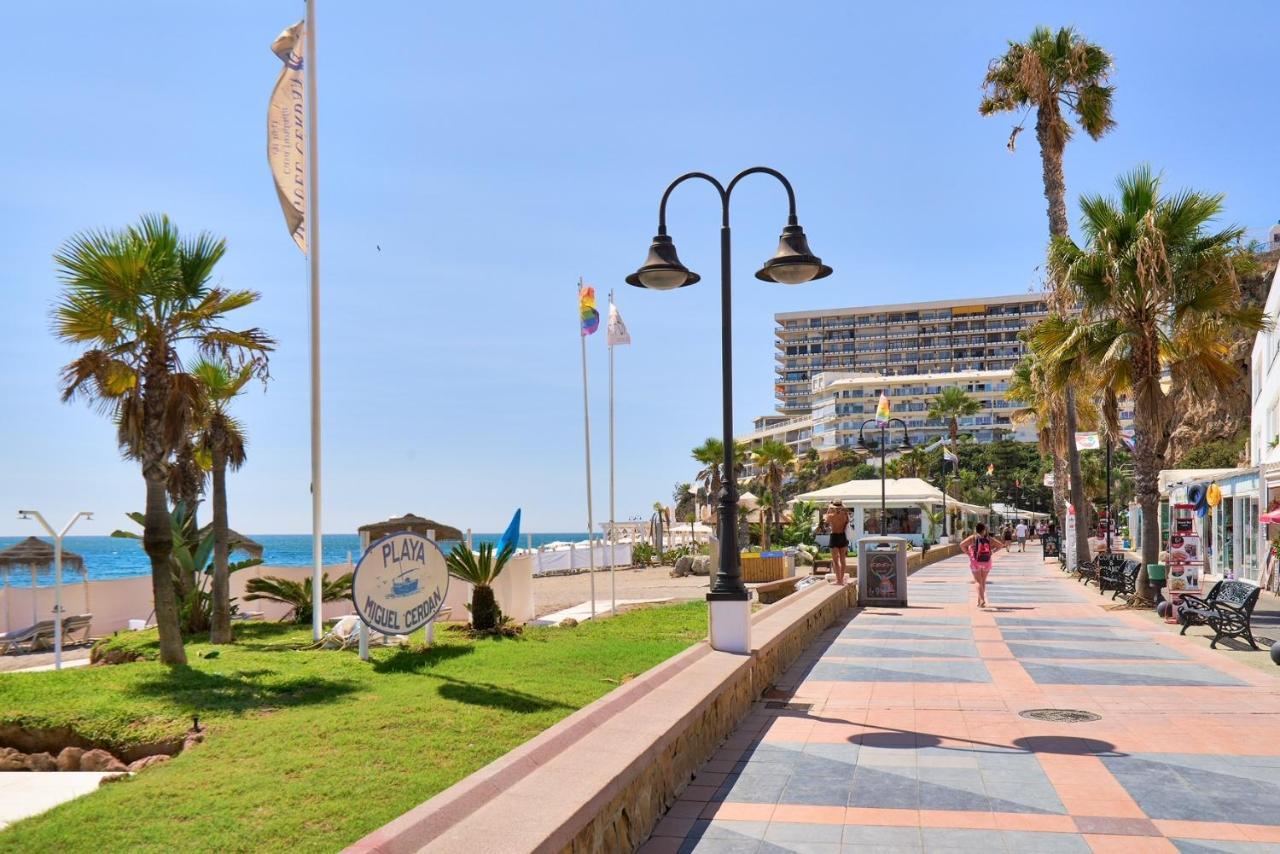 Pura Vida Luxury Apartment With Jacuzzi Torremolinos Eksteriør bilde